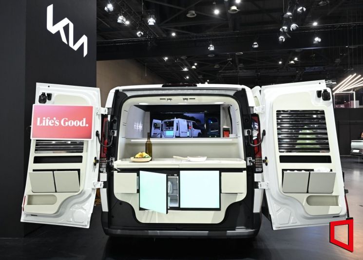 [서울모빌리티쇼]기아, LG전자와 신개념 모빌리티 'PV5 슈필라움' 공개