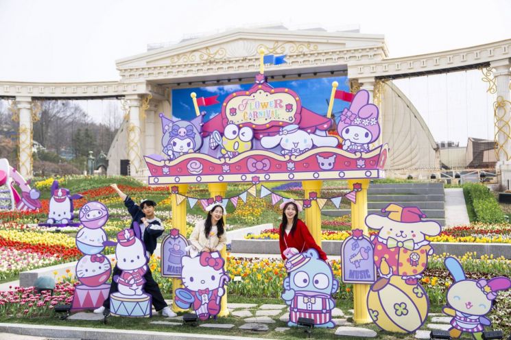 산리오캐릭터즈와 콜라보한 에버랜드 포시즌스가든. 삼성물산 리조트부문