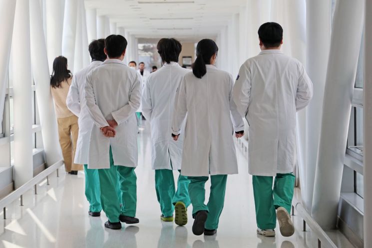 종로학원 "의대 증원으로 지방의대 수시·정시 합격선 하락"