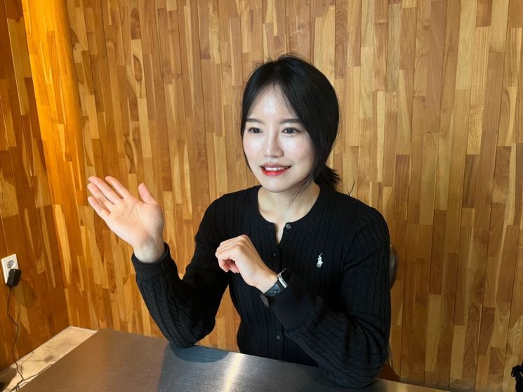 [MZ순경]’가만히 안아줄 수 있는 경찰 되고파’...시 쓰는 순경