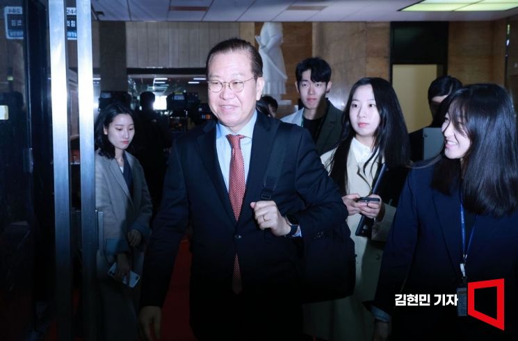 [포토] 출근하는 권영세 비대위원장