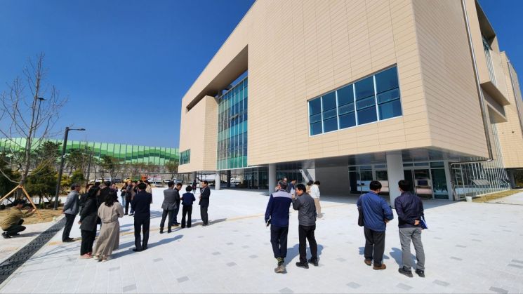 광주시, 시립하남도서관 준공 앞두고 시민 현장점검