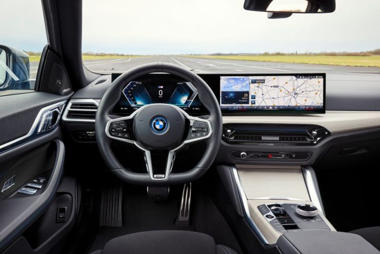 BMW코리아, 전기 그란 쿠페 'i4' 국내 출시…7830만원부터