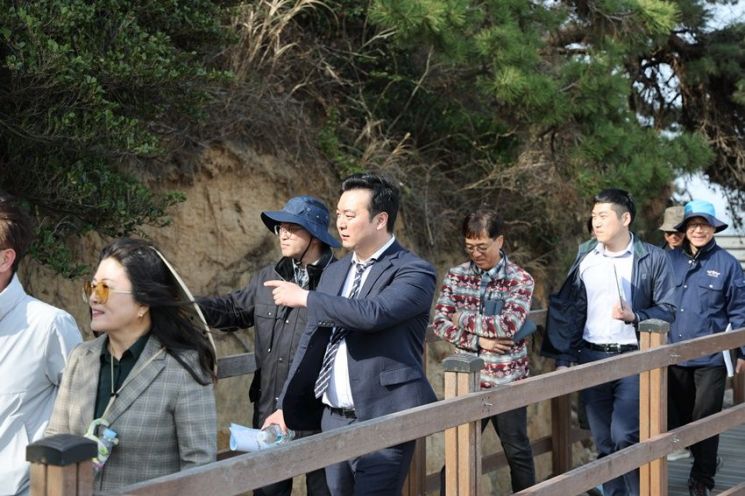 무안군의회, ‘탄도’ 개발사업 현장 방문