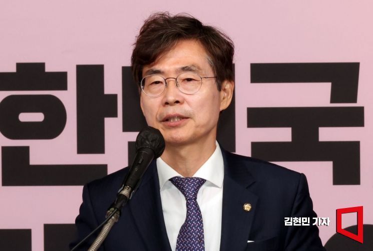 한민수 "대통령 몫 헌법재판관 지명은 위헌적 권한 행사"