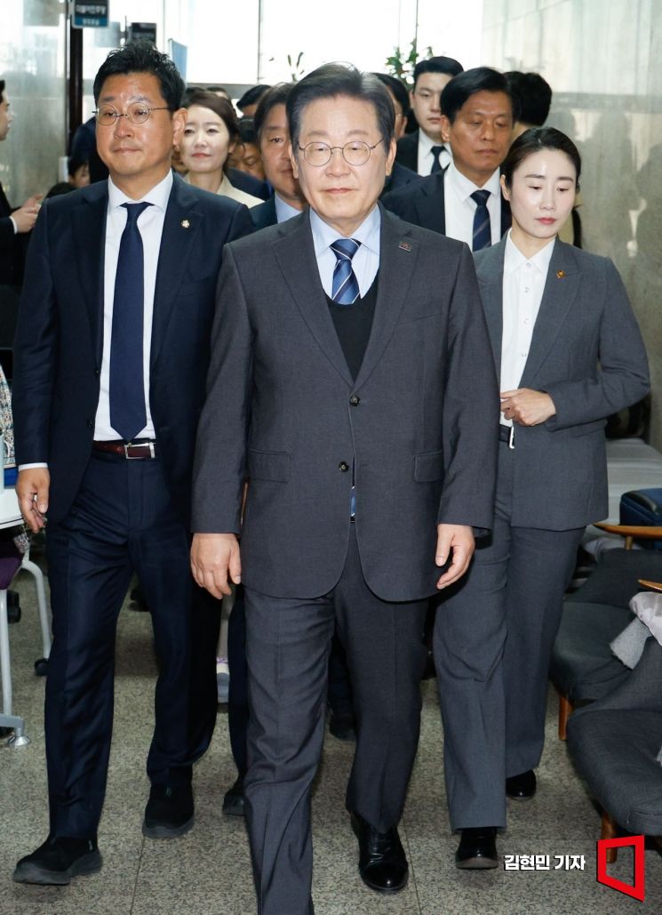 [속보]민주 "이재명, 10일 오전 대선 출마 선언" 예고