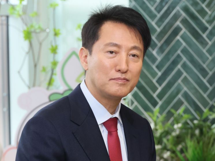 오세훈, 대선 불출마…"비정상의 정상화 위한 백의종군"(상보)