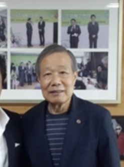 "목 따러 왔수다"…청와대 습격한 北 무장공비 출신 김신조 목사 별세