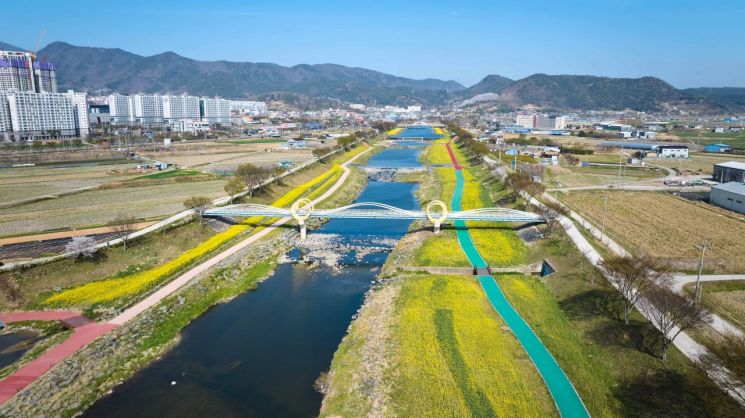 '낮과 밤이 환상' 전남 화순 남산공원·꽃강길…18일 '우리 곁으로'