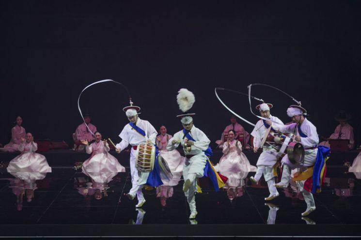 국립국악원 민속악단 정기공연 '다시 그리는 노래' 시연 장면   [사진 제공= 국립국악원]