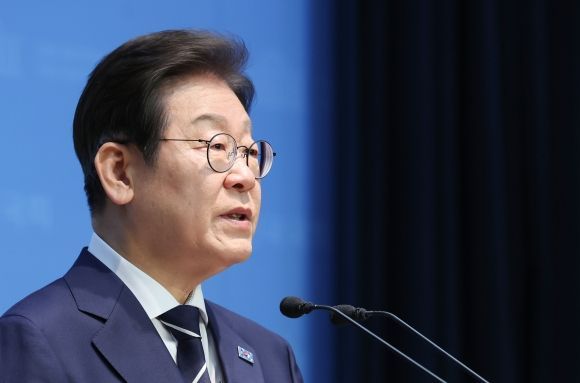 계엄령에 국회 달려갔던 5·18유가족, 이재명 후원회장으로…"명망가 후원회장 관행 깨"