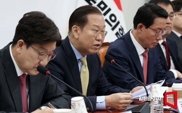 [포토] 권영세 “韓이 잘하면 이재명 표 떨어져?…민주당 아메바 사고”