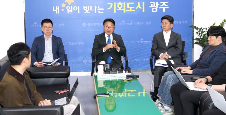 강기정 광주시장, '주간 여의도 집무실' 연다