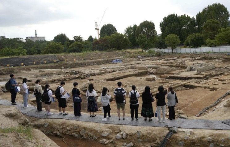 경복궁서 '도란도란 궁궐 가회' 재개…주제는 '지붕'