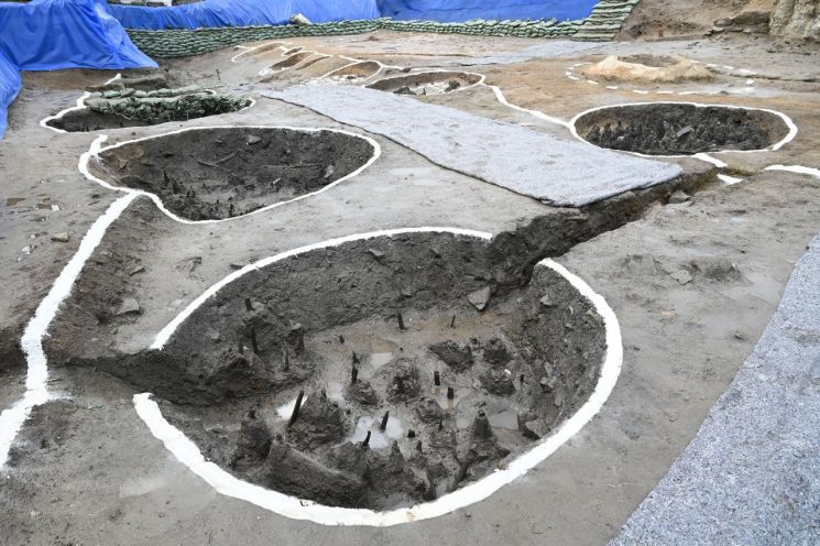 홍주읍성에서 살상용 방어시설 함정과 해자 발견