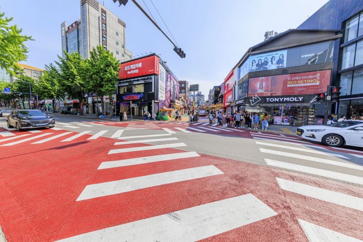 마포구민 홍대 레드로드 조성 상권 활성화 90% '긍정 평가'