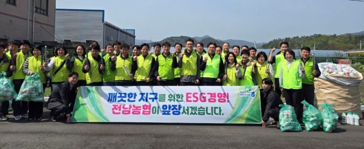 전남농협, 보급형 스마트팜 확산 집중