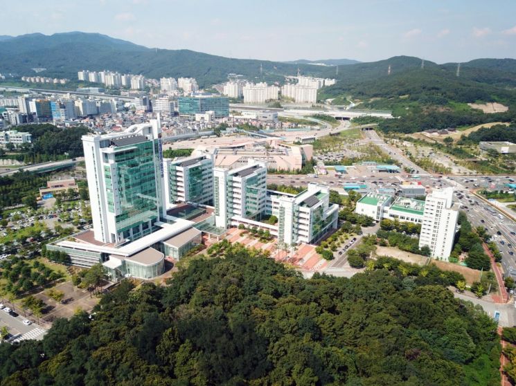 차세대융합기술연구원, 17일 경북 산불 피해 성금 전달