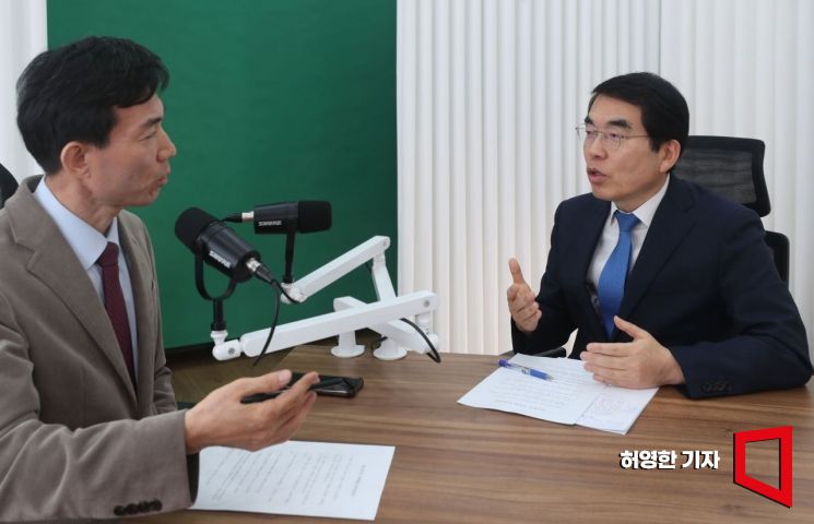 [소종섭의 속터뷰]양기대 "통합 필요한 세력 진정성 있게 껴안아야"