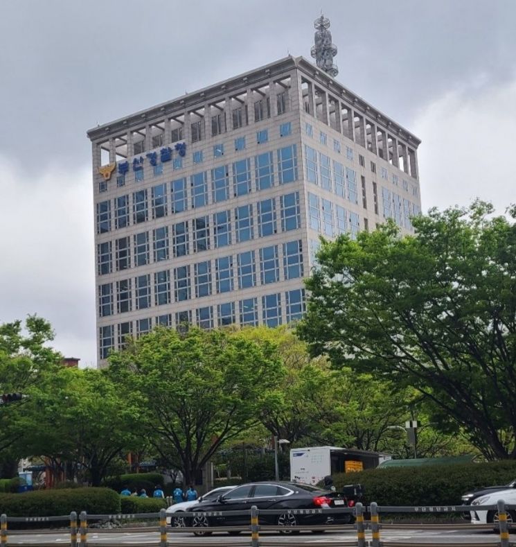 부산 엑스포 해외출장비 부풀렸나?… 경찰, 부산시의회 수사 중