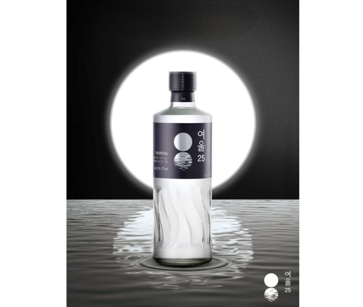 롯데칠성, 증류식소주 '여울' 패키지 재단장