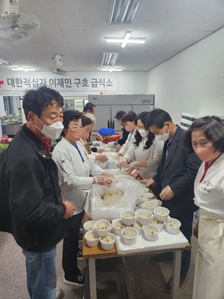 전남 대표 명장들, 청송·안동 산불피해 이재민에 손길