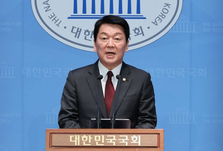 안철수 "檢출신 대통령 실패…한동훈, 차기 대선 도전"