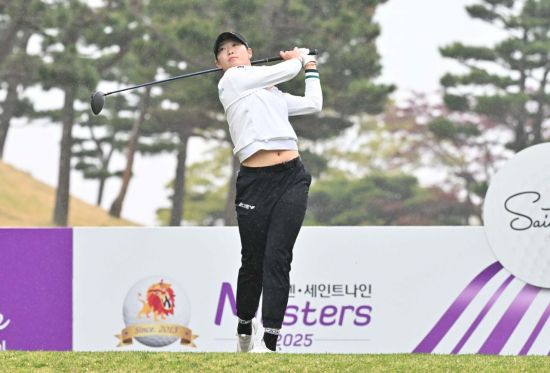 장타자 방신실, 역전 우승…7언더파 몰아치기
