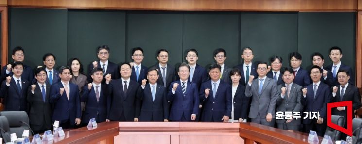 [포토] 증권사 리서치센터장 만나는 이재명 후보