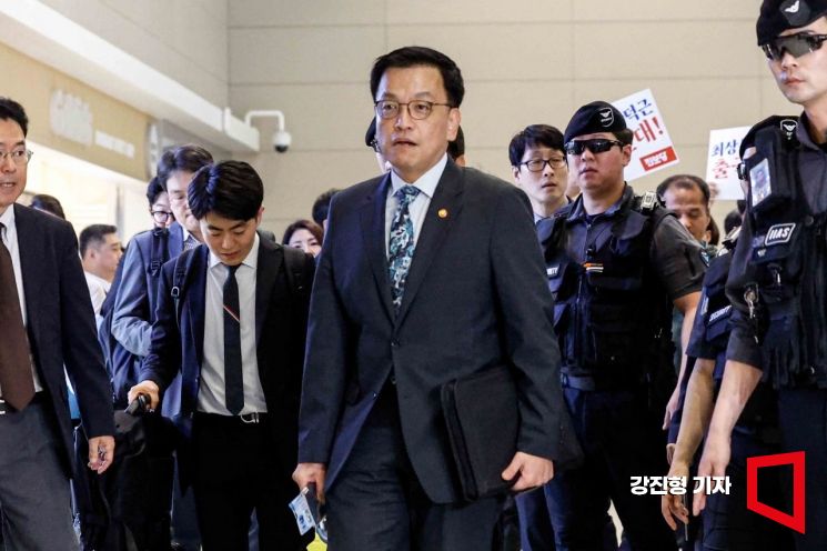 [포토] 한미 통상 협의 나선 최상목 경제부총리
