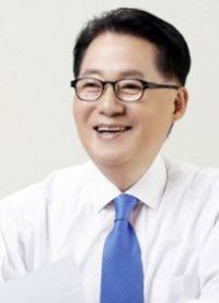 박지원 "고위공직자 해외주식, 직무 관련성 심사해야"