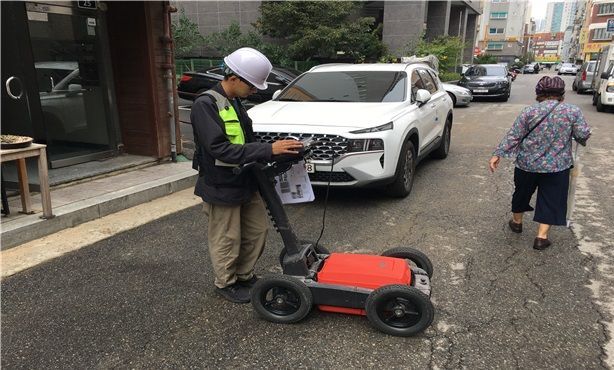 싱크홀 걱정 없는 금천!... 금천구, 지반침하 예방 공동 탐사