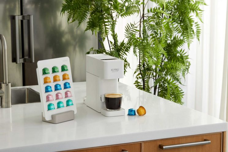 진한 초콜릿 풍미 캡슐 커피…1000억 판매 '카누 바리스타'