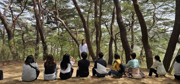 공주문화재단, 마곡사 일원서 '시나브로 치유길 관광상품' 운영