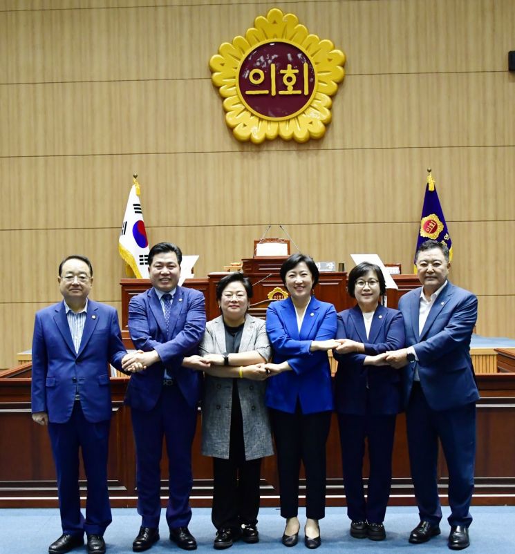 광주지역 지방의회 의장단. 광주시의회 제공