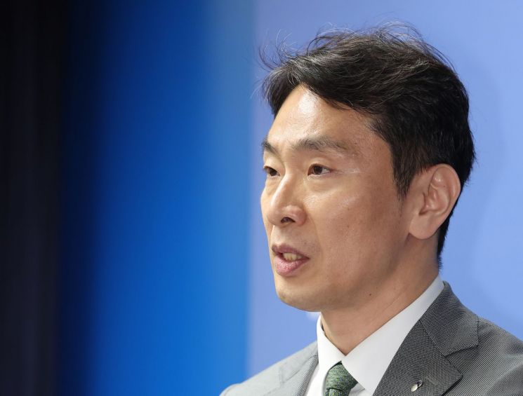 이복현 "김건희 삼부토건 연루정황 못찾아…이제 檢의 시간"
