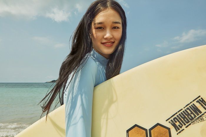 Barrel携Lee Suhyun、Han Jaein发布第二波夏日泳装画报