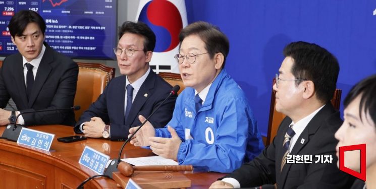 [포토] 이재명 &quot;국민 통합, 대통령이 할 일...후보도 그 길로 가야&quot;