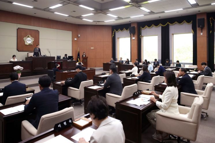 고선재 서초구의회 의장 선심성 사업 아닌 실효성 있는 사업 추진 당부