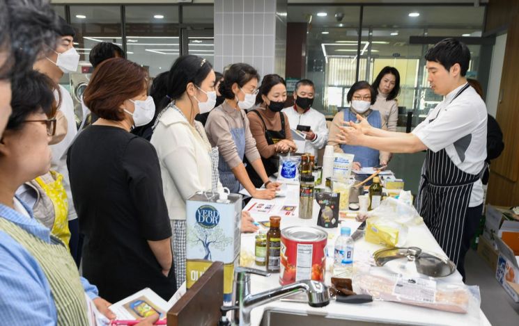 외식창업 실무교육 필요하시나요?……영진전문대, 아카데미 수강생 모집