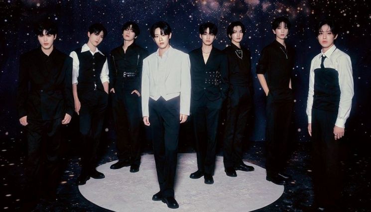 그룹 이펙스. C9엔터테인먼트