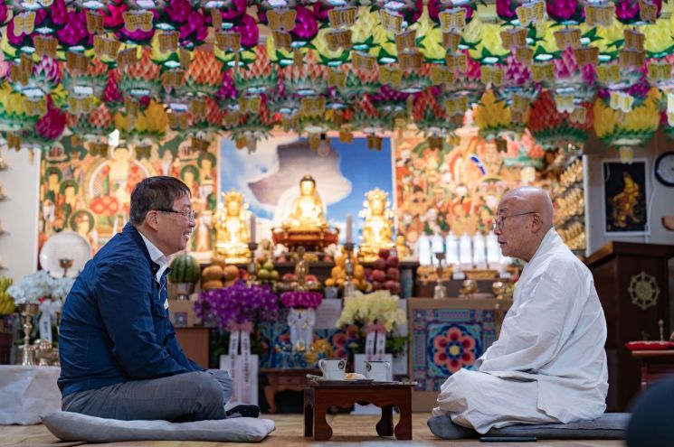 김경호 광진구청장 부처님 오신 날 맞아 지역 사찰 방문