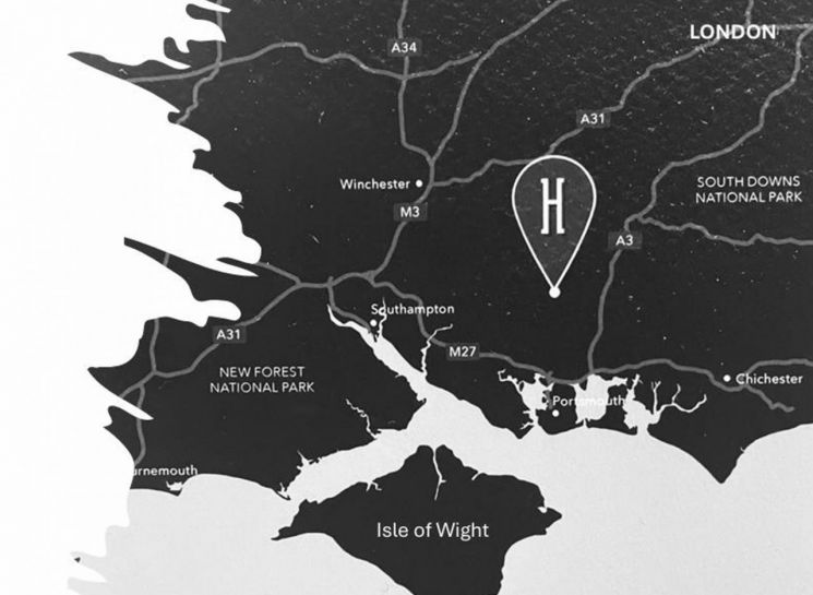 [아경와인셀라]"50년 전 샴페인이 궁금하다면?"…佛 '맞짱' 영국 자존심 