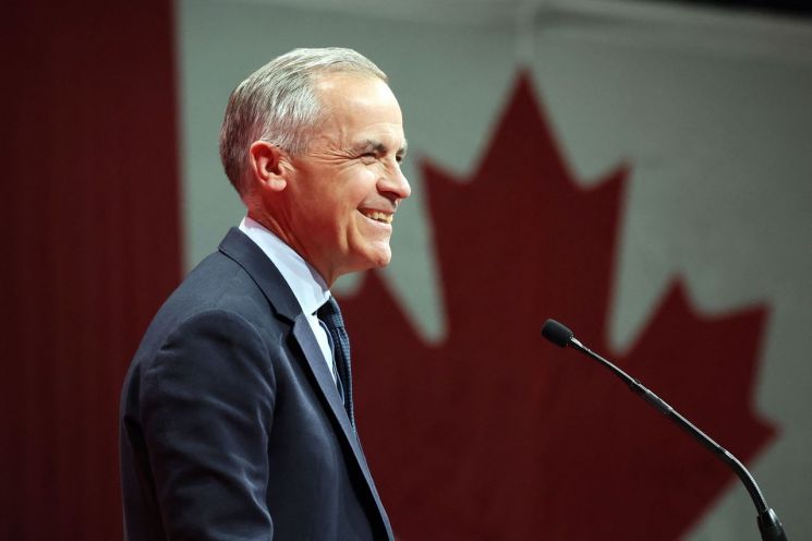 加카니, 총선승리 후 트럼프와 첫 통화…"가까운 미래에 만나기로"