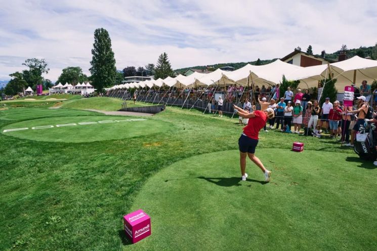 'LPGA 에비앙 챔피언십' VIP 라운지 관람…골프 라운딩도