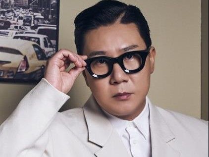 '69억 빚 청산' 이상민…이혼 20년 만에 비연예인과 재혼
