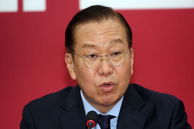 권영세 "이재명, 대선 후보 자격 상실…자진 사퇴가 상식"