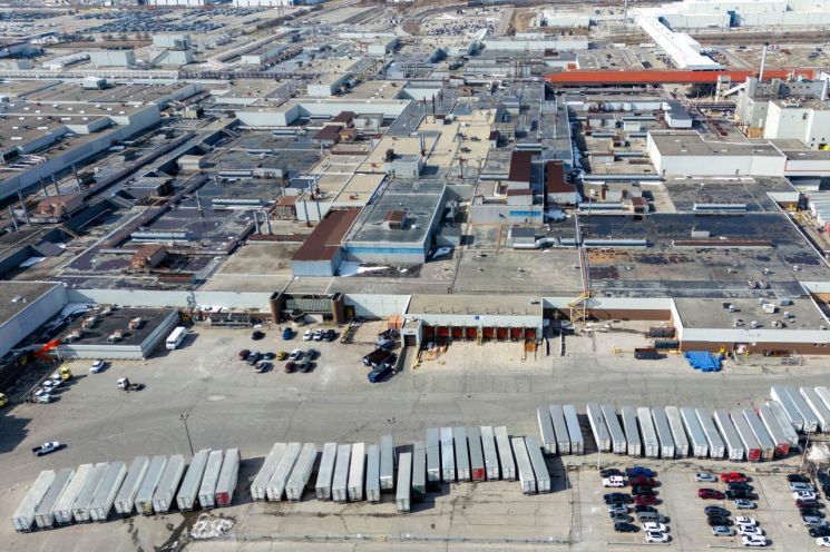 美 세관, 'USMCA 적용 車부품 25% 관세 예외' 안내