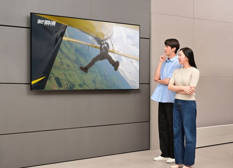 Experience "Mission Impossible" with Samsung OLED Picture Quality