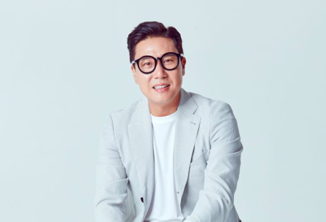 가수 겸 방송인 이상민.